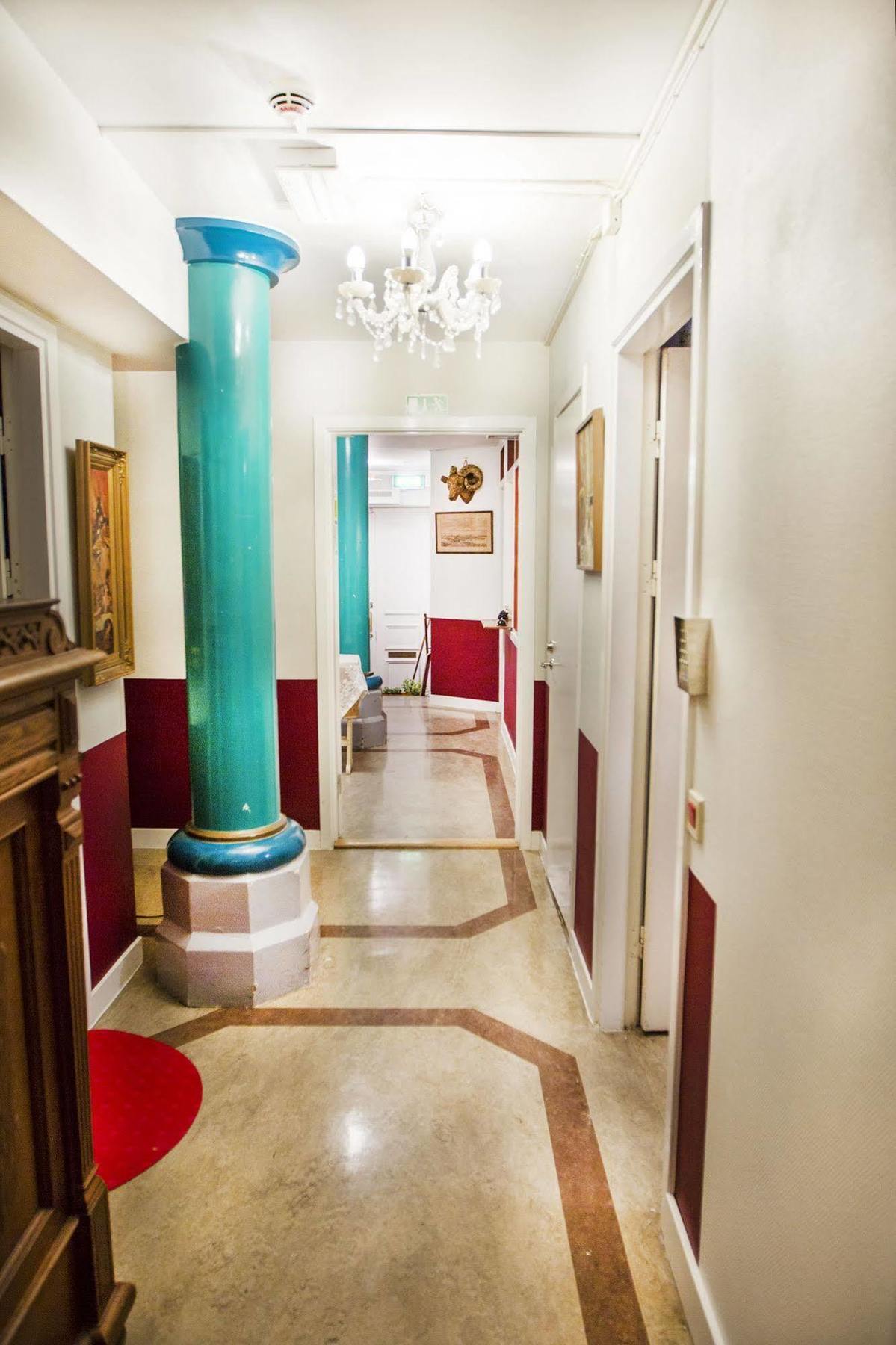 Hotel Gyllene Geten 2*